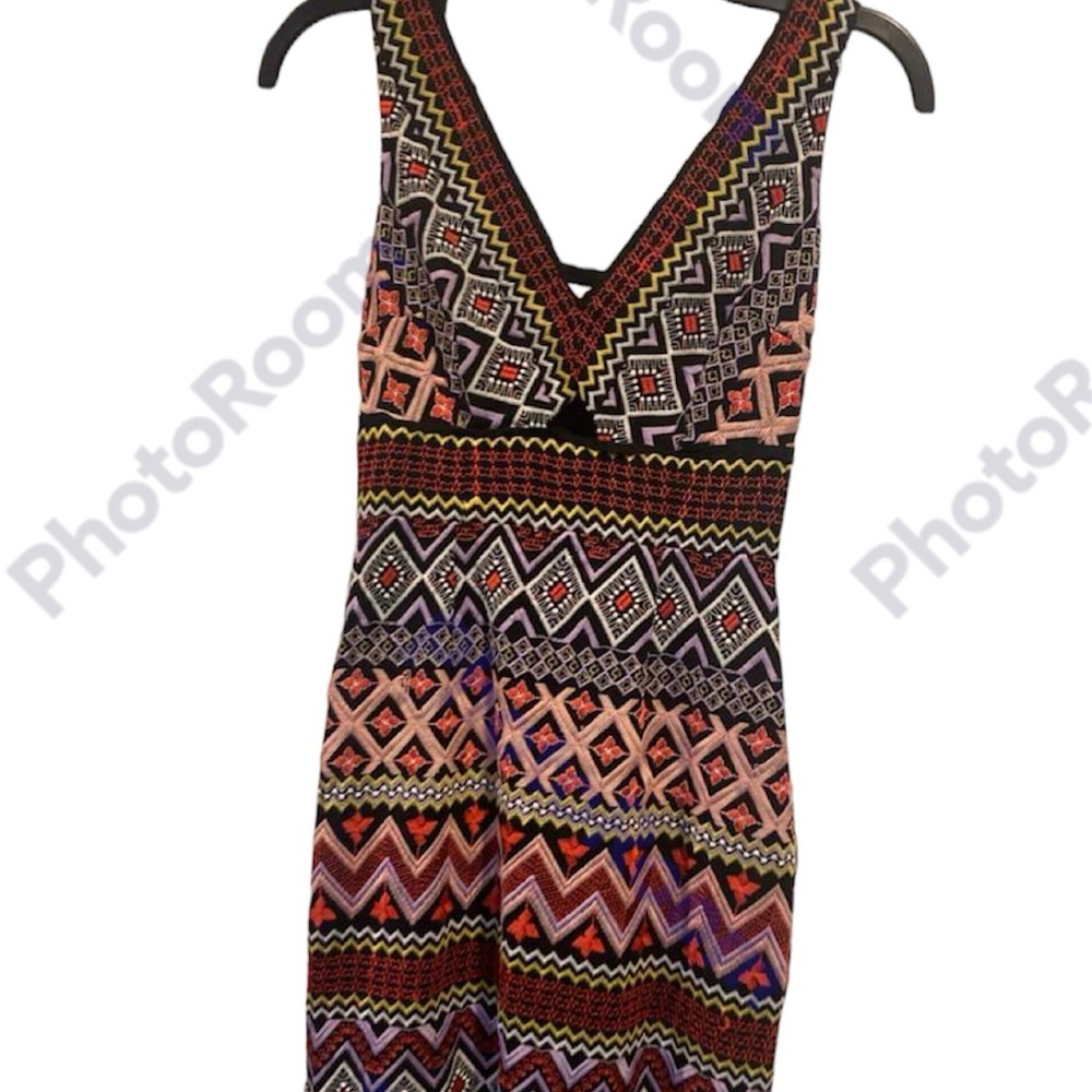 Akemi Kin Dress size 2